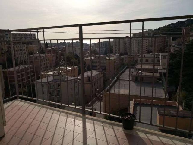 Appartamento in affitto a Pianderlino, Genova