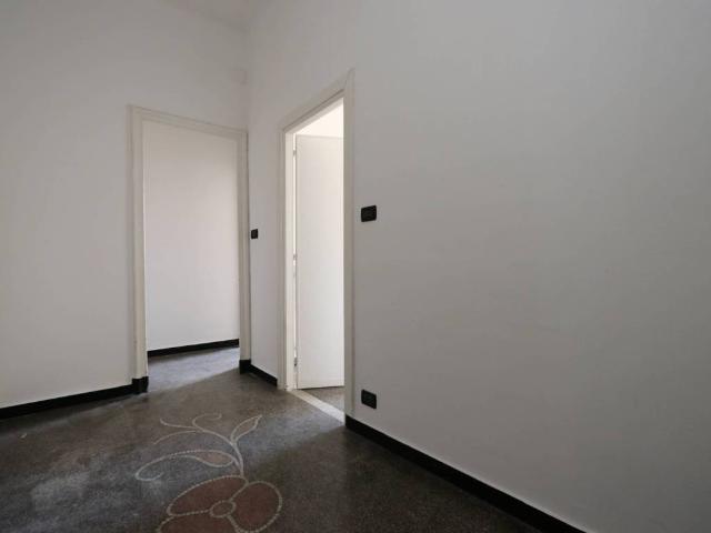 Appartamento in affitto a Centro Est, Serra Riccò