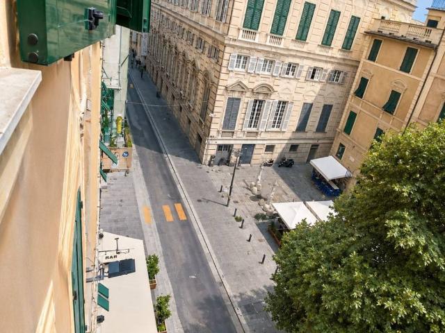 Appartamento in affitto a Centro Est, Serra Riccò