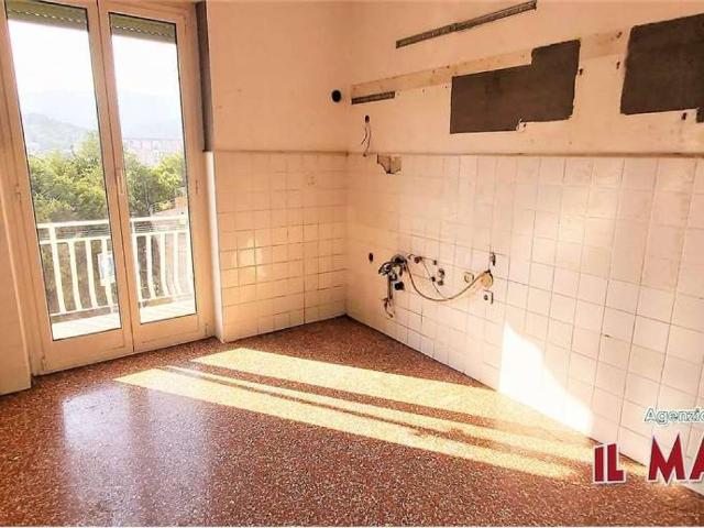 Appartamento in affitto a Val Polcevera, Serra Riccò