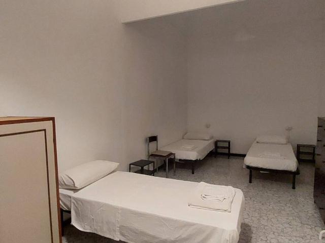 Appartamento in affitto a Medio Ponente, Serra Riccò
