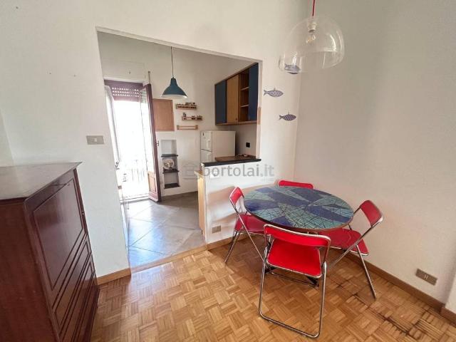 Appartamento in affitto a Medio Levante, Serra Riccò