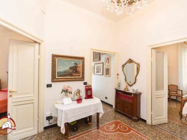 Appartamento in affitto a Medio Ponente, Serra Riccò