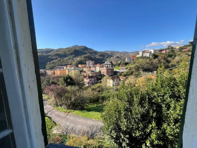 Appartamento in affitto a Val Polcevera, Serra Riccò
