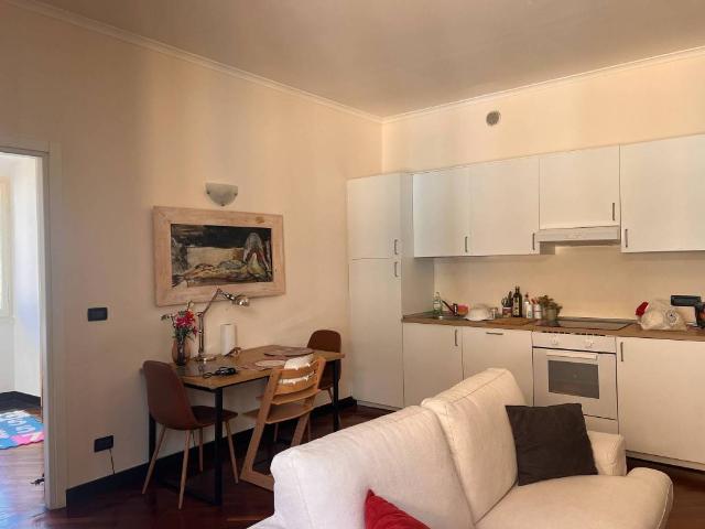 Appartamento in affitto a Centro Est, Serra Riccò