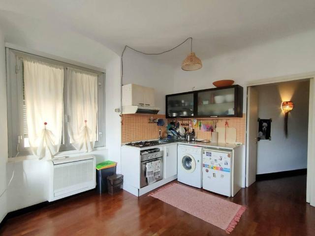 Appartamento in affitto a Centro Est, Serra Riccò