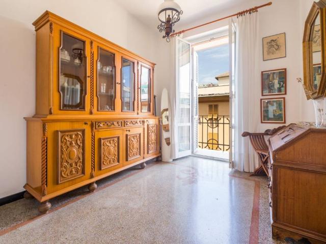 Appartamento in affitto a Medio Levante, Serra Riccò