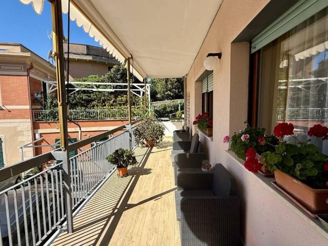 Appartamento in affitto a Levante, Serra Riccò