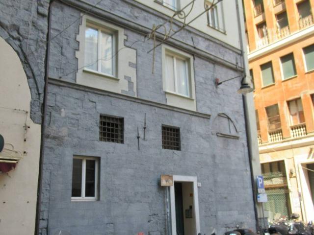 Appartamento in affitto a Centro Est, Serra Riccò