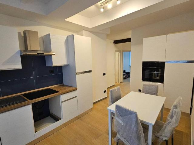 Appartamento in affitto a Centro Est, Serra Riccò