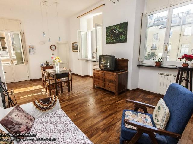 Appartamento in affitto a Centro Est, Serra Riccò