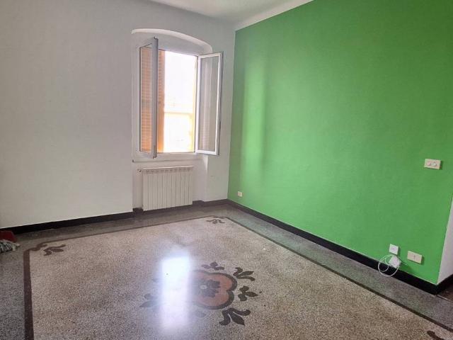 Appartamento in affitto a Medio Levante, Serra Riccò