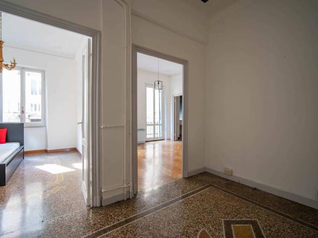 Appartamento in affitto a Centro Est, Serra Riccò