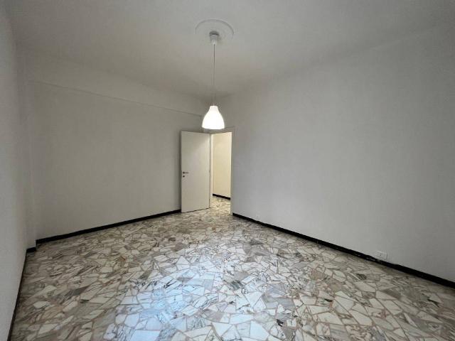 Appartamento in affitto a Marassi, Genova