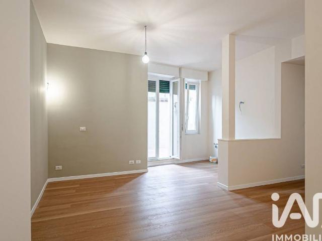 Appartamento in affitto a Centro Est, Serra Riccò