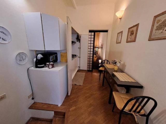 Appartamento in affitto a Centro Est, Serra Riccò