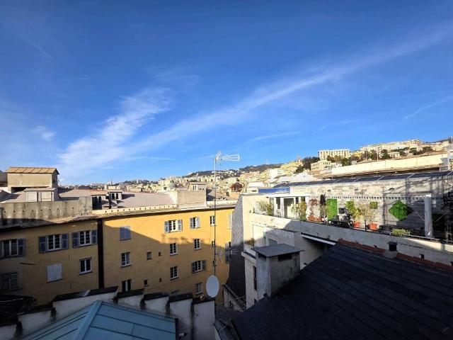 Appartamento in affitto a Centro Est, Serra Riccò