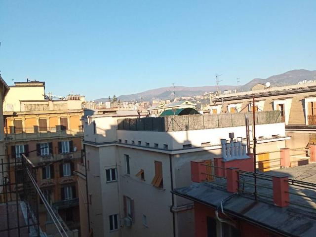 Appartamento in affitto a Centro Ovest, Serra Riccò