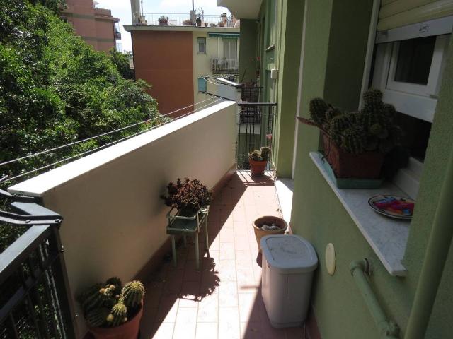 Appartamento in affitto a Centro Est, Serra Riccò