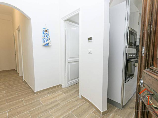 Appartamento in affitto a Medio Ponente, Serra Riccò