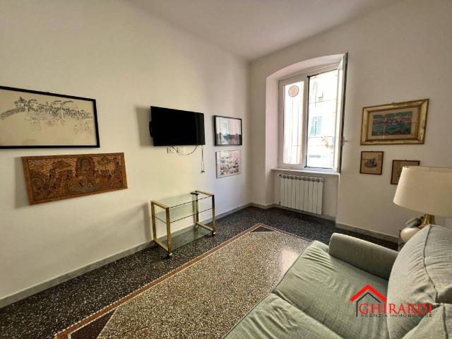 Appartamento in affitto a Medio Ponente, Serra Riccò