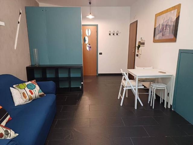 Appartamento in affitto a Centro Est, Serra Riccò