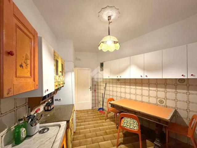 Appartamento in affitto a Centro Est, Serra Riccò