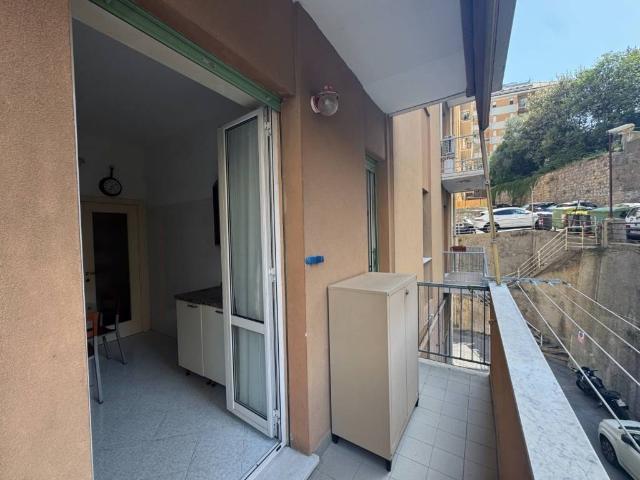 Appartamento in affitto a Chiappeto, Genova