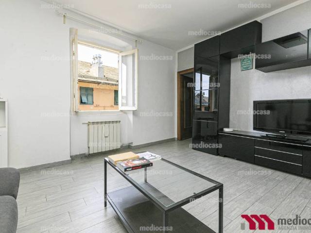 Appartamento in affitto a Certosa, Genova