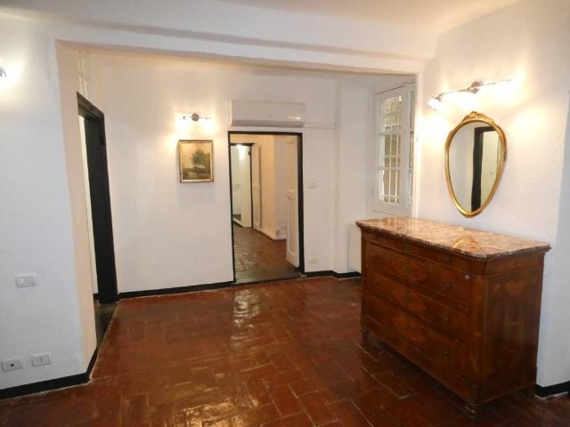 Appartamento in affitto a Maddalena, Genova