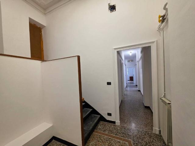 Appartamento in affitto a Centro Ovest, Serra Riccò