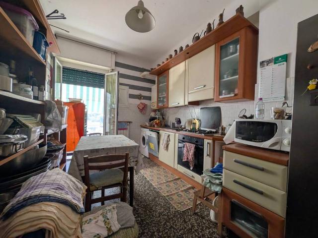 Appartamento in affitto a San Gottardo, Genova