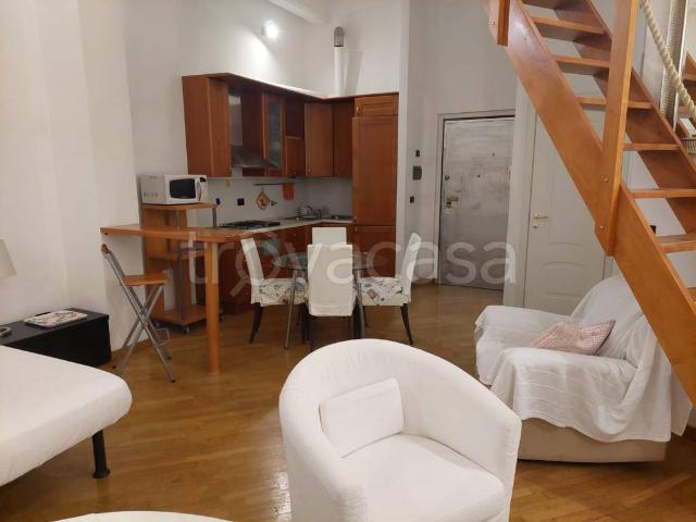 Appartamento in affitto a Levante, Serra Riccò