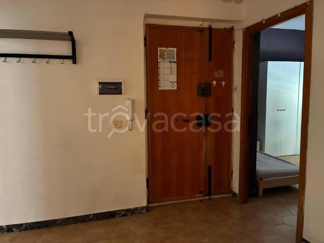 Appartamento in affitto a Certosa, Genova