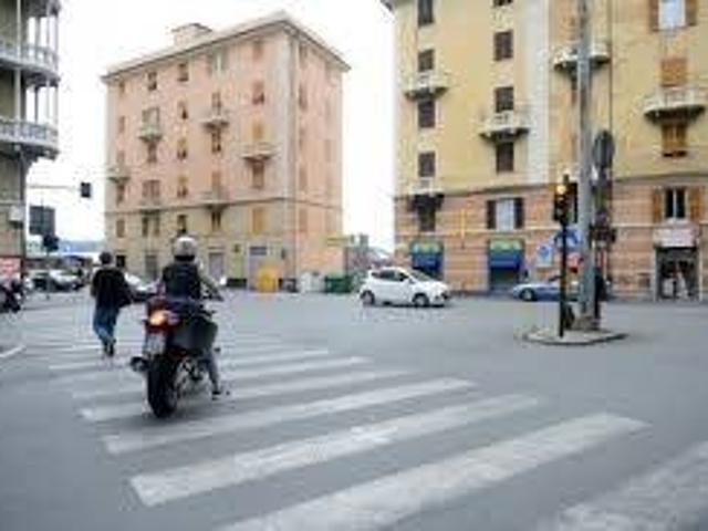 Appartamento in affitto a Medio Ponente, Serra Riccò