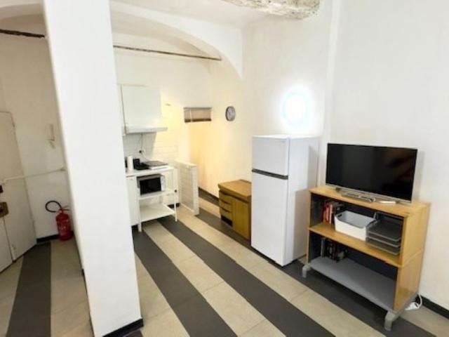 Appartamento in affitto a Centro Est, Serra Riccò