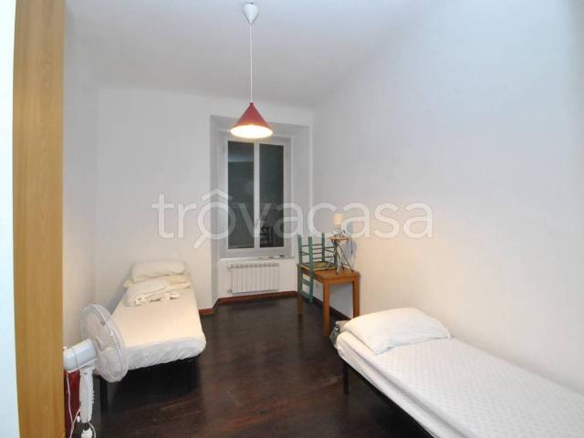 Appartamento in affitto a Centro Est, Serra Riccò