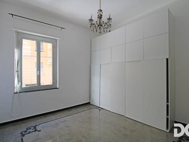 Appartamento in affitto a Centro Est, Serra Riccò