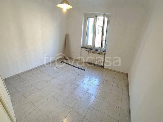 Appartamento in affitto a Val Polcevera, Serra Riccò