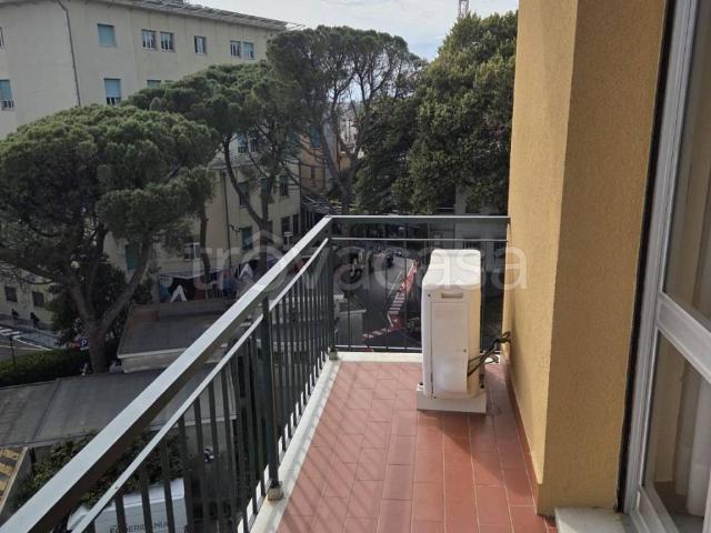 Appartamento in affitto a Levante, Serra Riccò