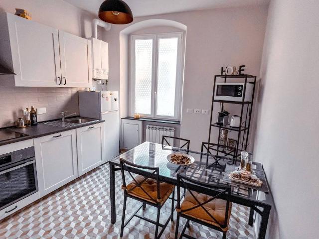 Appartamento in affitto a Centro Est, Serra Riccò