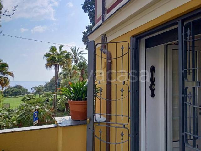 Appartamento in affitto a Levante, Serra Riccò