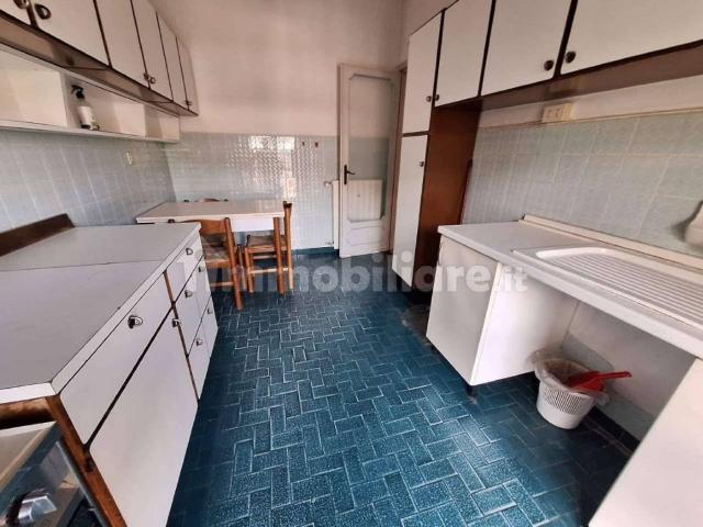 Appartamento in affitto a Levante, Serra Riccò