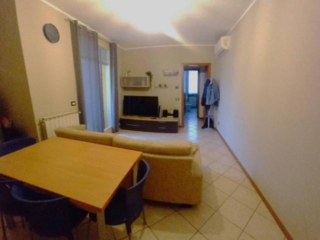 Appartamento in affitto a Gerre De' Caprioli, Lombardia