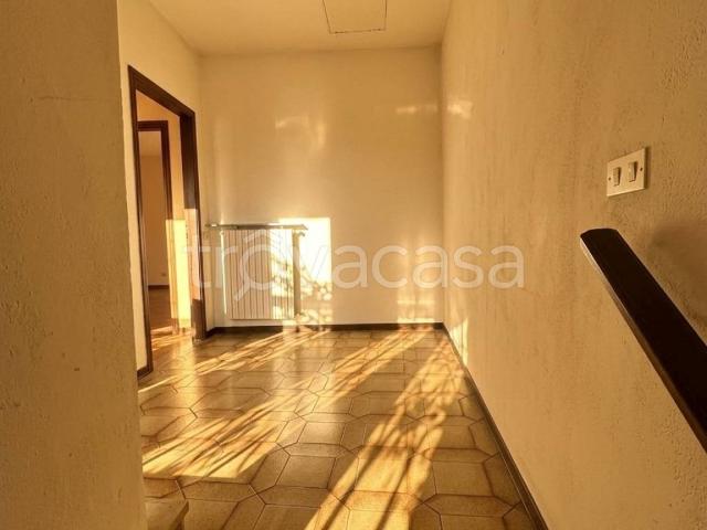 Appartamento in affitto a Ghedi, Brescia