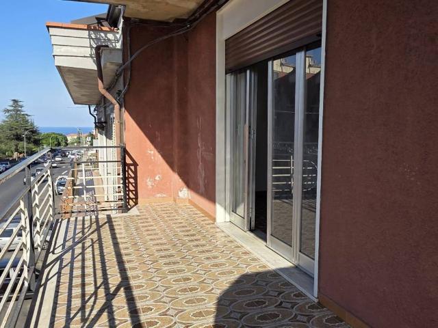 Appartamento in affitto a Giarre, Sicilia