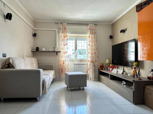 Appartamento in affitto a Giugliano In Campania, Campania