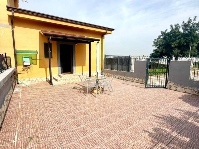 Appartamento in affitto a Grotta dell'Olmo, Giugliano In Campania