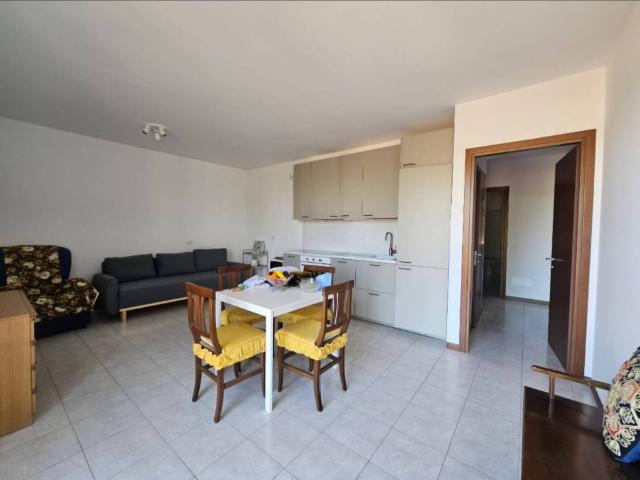 Appartamento in affitto a Birone, Giussano