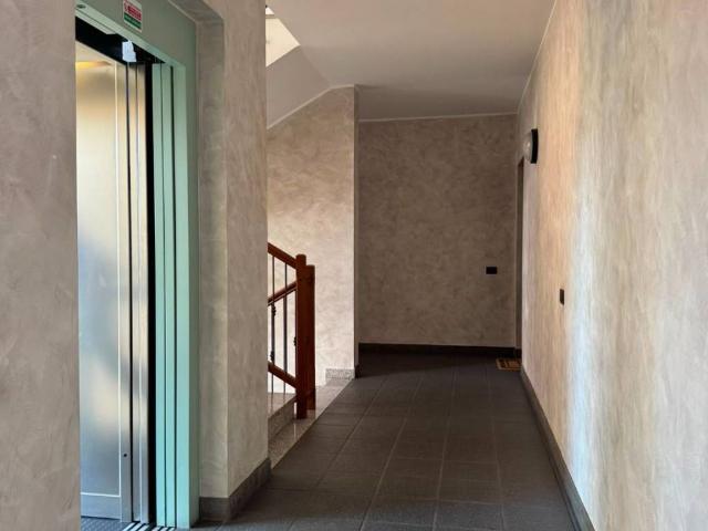 Appartamento in affitto a Brugazzo, Giussano